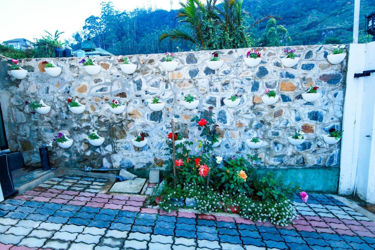 Dahlia Mount View Hotel Nuwara Eliya Bagian luar foto