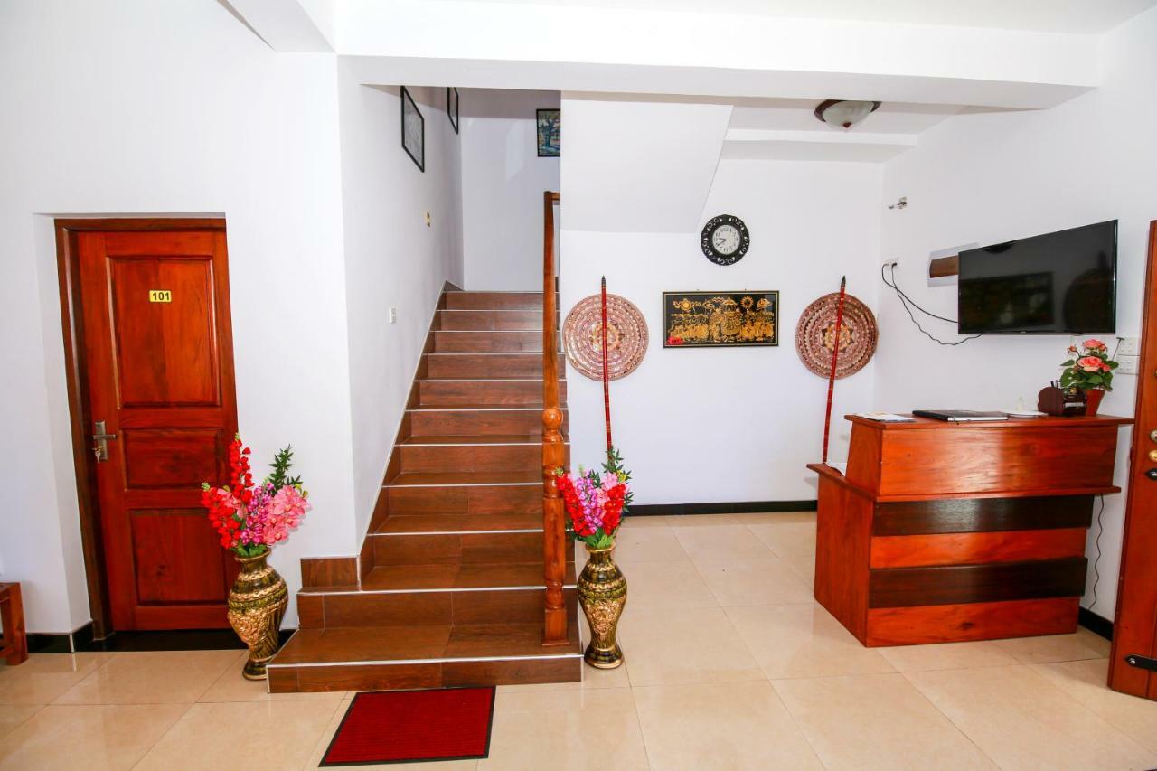 Dahlia Mount View Hotel Nuwara Eliya Bagian luar foto
