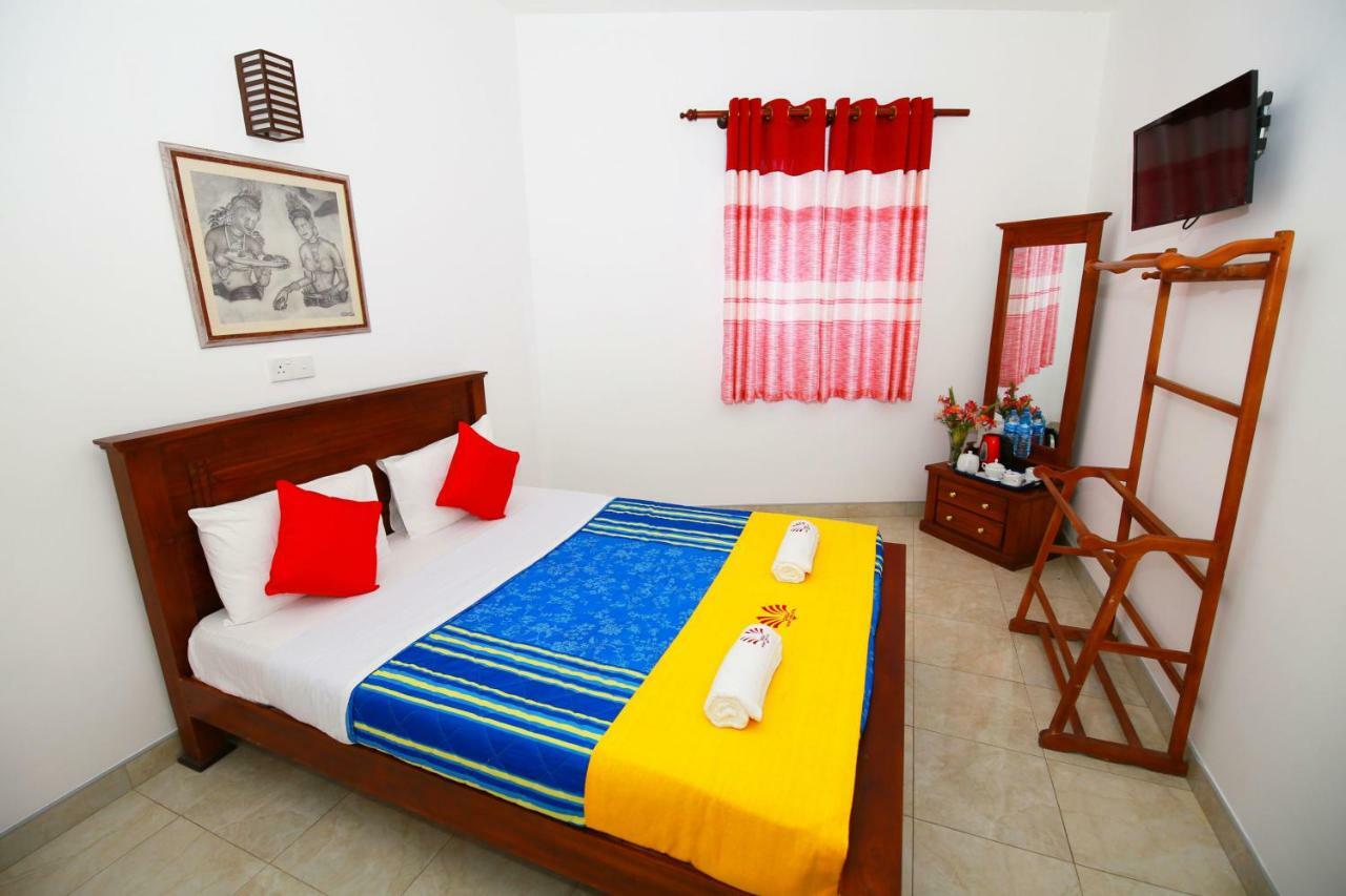 Dahlia Mount View Hotel Nuwara Eliya Bagian luar foto